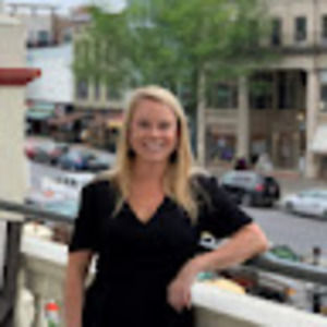 Meet your Posher, Katie